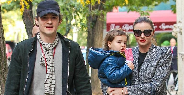 Orlando Bloom, Miranda Kerr e Flynn - Splash News/AKM-GS