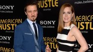 Jeremy Renner e Amy Adams roubam a cena em sessão especial de longa - Phil McCarten/Reuters