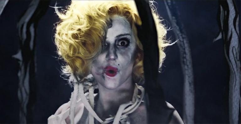 Lady Gaga no clipe 'Applause' - Reprodução