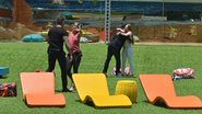 Novos participantes já estão confinados na casa do BBB14 - TV Globo / Frederico Rozário