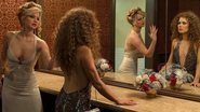 Jennifer Lawrence e Amy Adams em cena do filme 'Trapaça' (American Hustle) - Divulgação