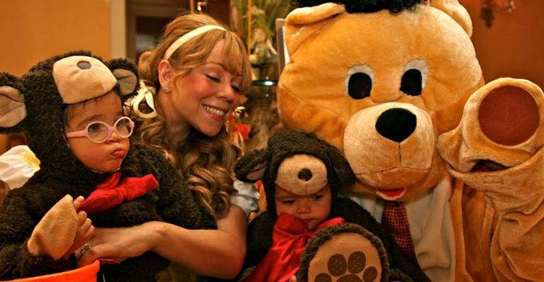 Mariah Carey mostra fotos com os filhos gêmeos, Monroe e Moroccan - Reprodução / Facebook