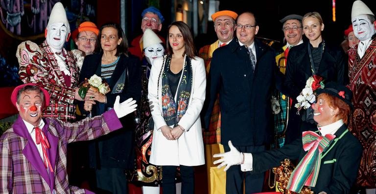 Realeza de Mônaco recebem palhaços no Festival Internacional de Circo - Valery Hache/ Pool/ Reuters