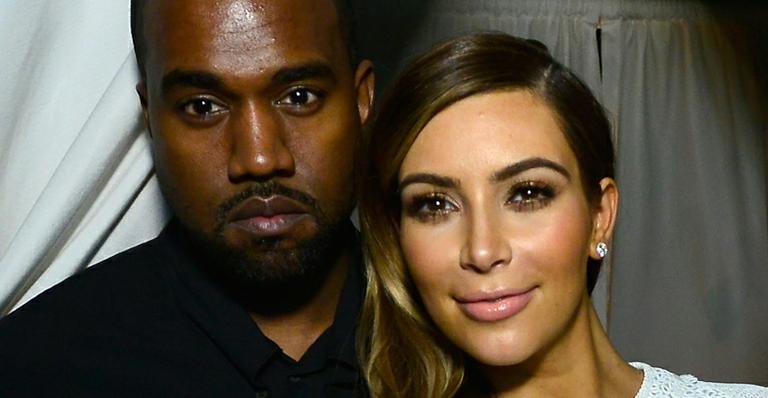 Kim Kardashian e Kanye West mudam data do casamento - Getty Images