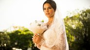 Cena do casamento de Helena (Bruna Marquezine) e Laerte (Guilherme Leicam) na novela Em Família - TV Globo / Renato Rocha Miranda