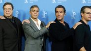 Atores brincam de trenzinho em festival de cinema - Reuters