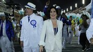 Gloria Pires no desfile da Portela - Alex Palarea / AgNews