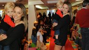 Davi Lucca, filho de Neymar, com a mamãe - Francisco Cepeda / AgNews