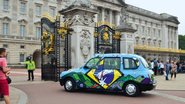 Carro personalizado de Romero Britto - Gustavo Rampini