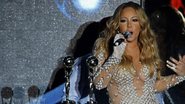 Mariah Carey mostra corpão em vestido transparente durante premiação - Reuters