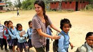 Selena Gomez no Nepal - UNICEF / Cortesia / Reprodução E!Online