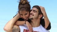 Camilla Camargo e Caio Castro no filme 'Travessia' - Divulgação