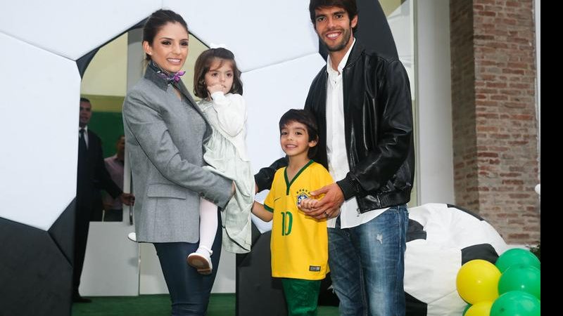 Família de Caroline Celico e Kaká - Manuela Scarpa / Foto Rio News