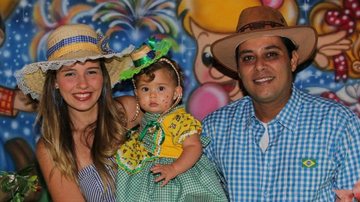 Debby Lagranha comemora aniversário da filha, Maria Eduarda - Marcello Sa Barretto / AgNews