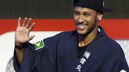 Neymar causa alvoroço durante evento no Japão - Reuters