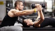 Saiba em 5 motivos por que é importante ter um personal trainer na hora de malhar - Shutterstock