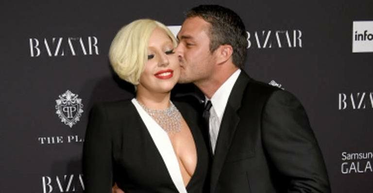 Lady Gaga e o namorado, Taylor Kinney - Getty Images