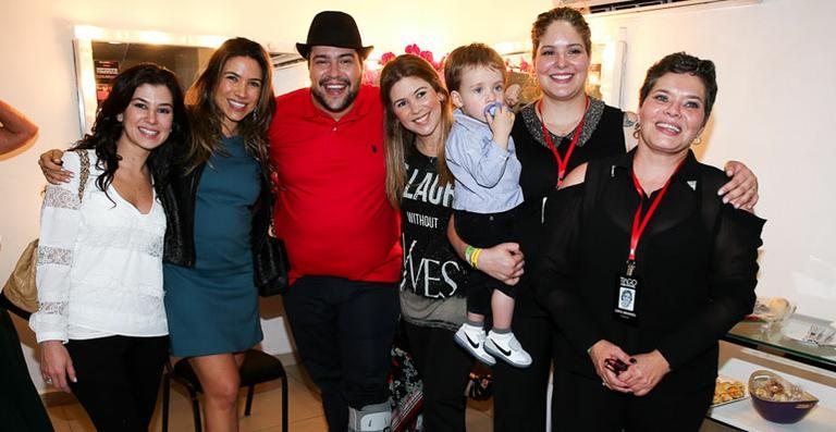 Tiago Abravanel recebe a família em show - Manuela Scarpa/ PhotoRioNews