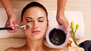 Máscara facial de açaí deixa a pele jovem e sedosa - Shutterstock