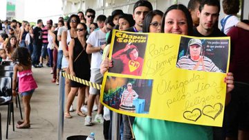 Fãs fazem fila para visitar Vila do Chaves - Leo Franco / Ag. News