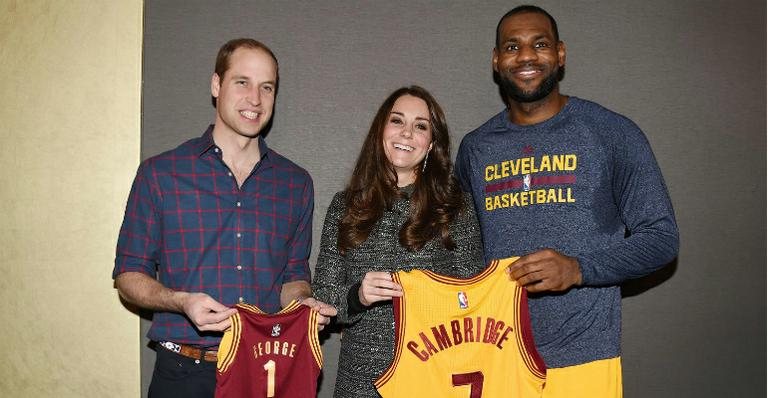 Kate Middleton e príncipe William se encontram com LeBron James em Nova York - Getty Images