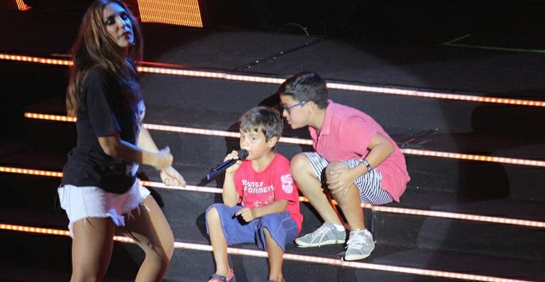 Ivete Sangalo divide o palco com o filho em show - Thyago Andrade/Foto Rio News