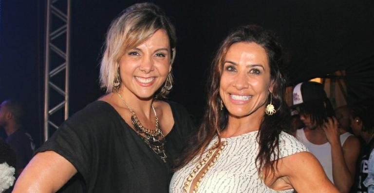 Carla Perez e Scheila Carvalho no ensaio do Harmonia do Samba - Wesley Costa/AgNews