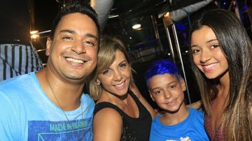 Filho de Carla Perez e Xanddy surge com o cabelo roxo em Salvador - Fred Pontes/Divulgação