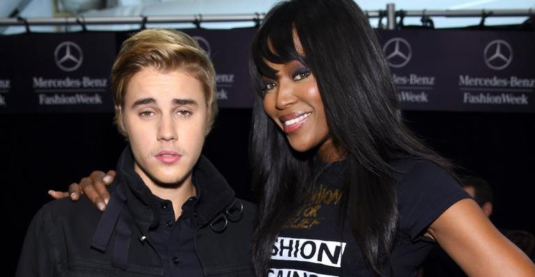 Justin Bieber e Naomi Campbell - Getty Images