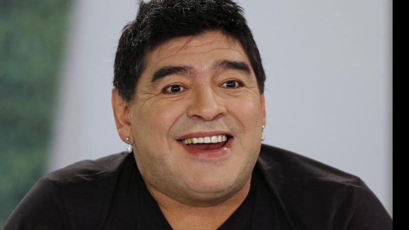 Maradona surge com o rosto diferente em gravação de programa na Venezuela - Reuters