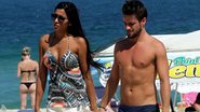 Os ex-BBB Talita e Rafael na praia da Barra da Tijuca - Marcos Ferreira /Photo Rio News