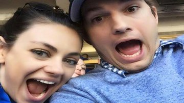 Ashton Kutcher e Mila Kunis - Reprodução/ Facebook