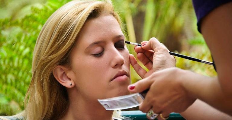 Técnica de esfumar os olhos - Divulgação