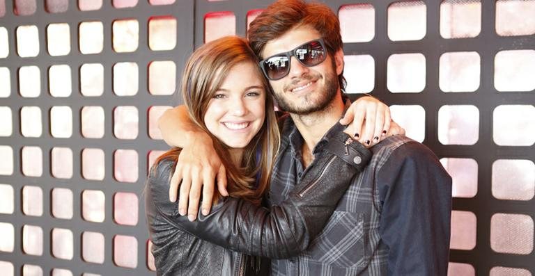 Alice Wegmann e Daniel Blanco - TV Globo