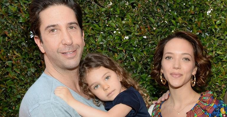 David Schwimmer e sua mulher, Zoe Buckman, levaram a filha Cleo, de 4 anos, a um evento beneficente - Getty Images