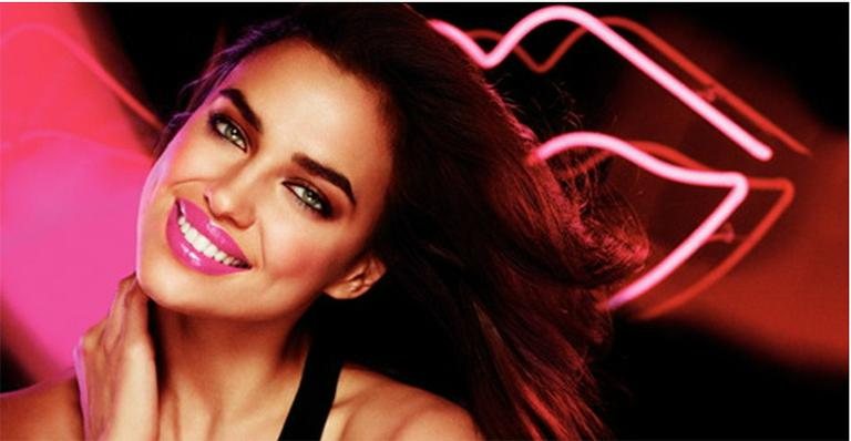 Irina Shayk para Avon - Divulgação