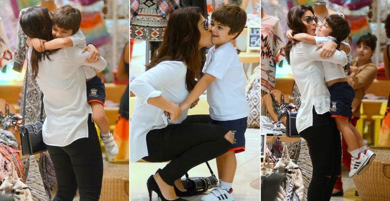 Juliana Paes com o filho, Pedro - AgNews