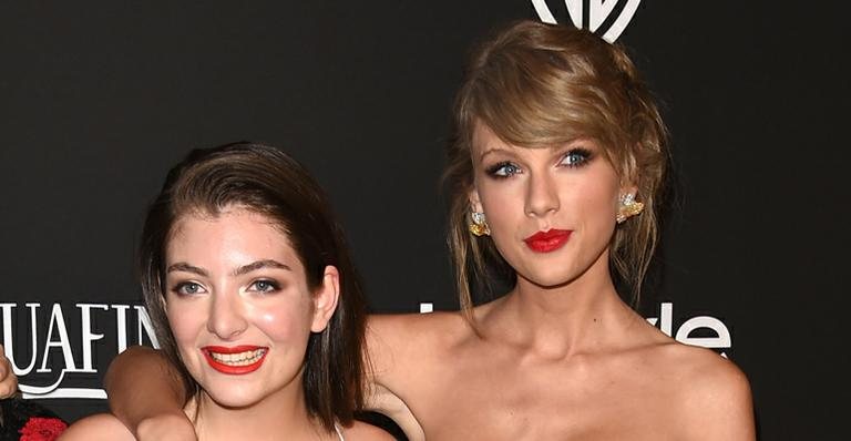 Lorde sobe ao palco com Taylor Swift - Getty Images