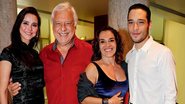 Antonio Fagundes com Bruno - Felipe Assumpção e Marcello Sá Barretto/Agnews