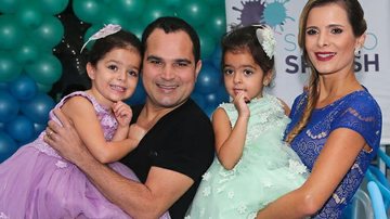 Luciano Camargo e a família - Manuela Scarpa / Photo Rio News