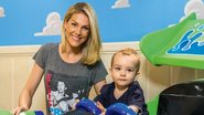 Ana Hickmann e o filho, Alexandre Jr. - MATT STROSHANE