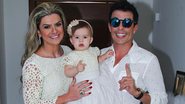 Mirella Santos e Ceará com a pequena Valentina - PhotoRio News