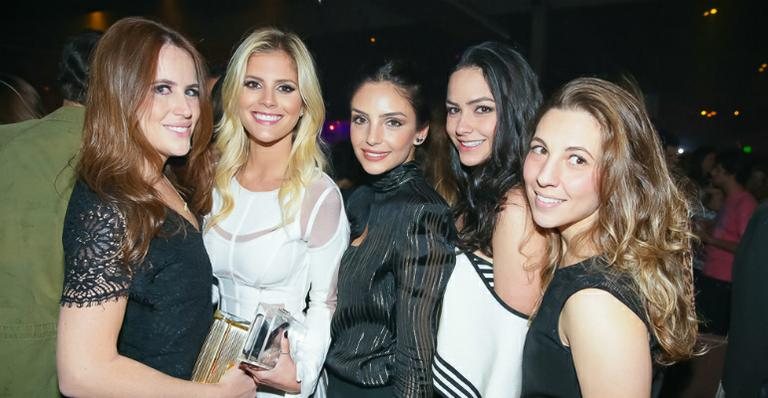 Caroline Celico com Lala Rudge, Renata Goldfarb, Luciana Tranchesi e Fernanda Medici - Ali Karakas/Divulgação