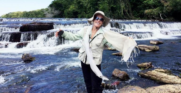 Diante da exuberante paisagem dos rios mato-grossenses, Ana Maria curte estar em contato com a natureza. - ANDRÉ CORGA