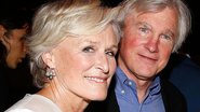 Glenn Close e David Shaw - Getty Images