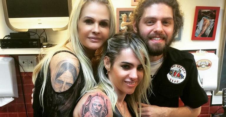 Cacá Werneck tatua Monique Evans no braço - Reprodução/ Instagram