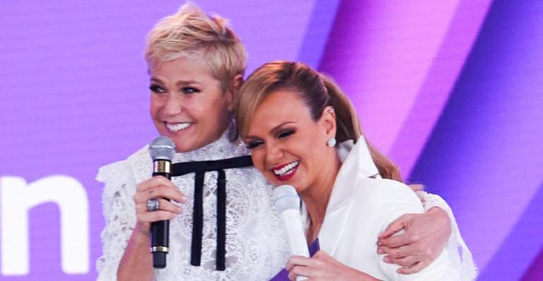 Eliana recebe Xuxa no palco do Teleton: "Agora eu posso" - Manuela Scarpa/Photo Rio News