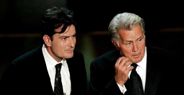 Charlie Sheen e Martin - Getty Images