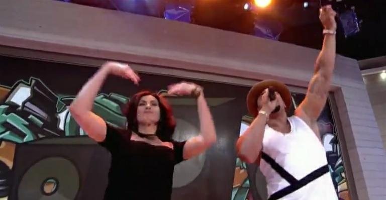 Fátima Bernardes dança funk com Naldo no Encontro - TV Globo/Reprodução