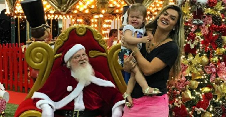 Mirella Santos leva Valentina para conhecer Papai Noel - Instagram/Reprodução